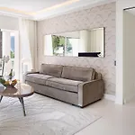 Cap Estel