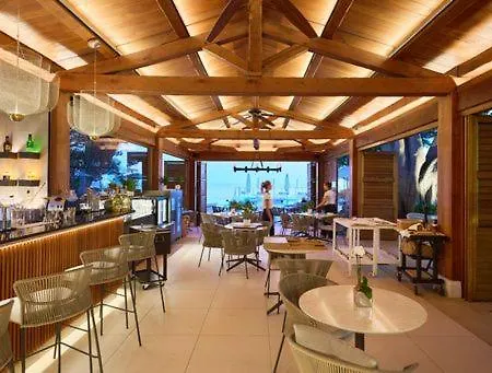 Cap Estel Hotel