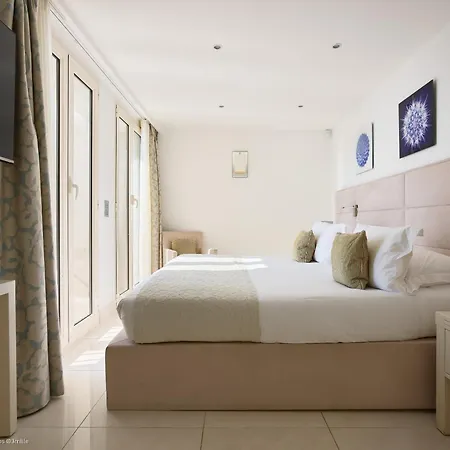 Hotel Cap Estel 5*