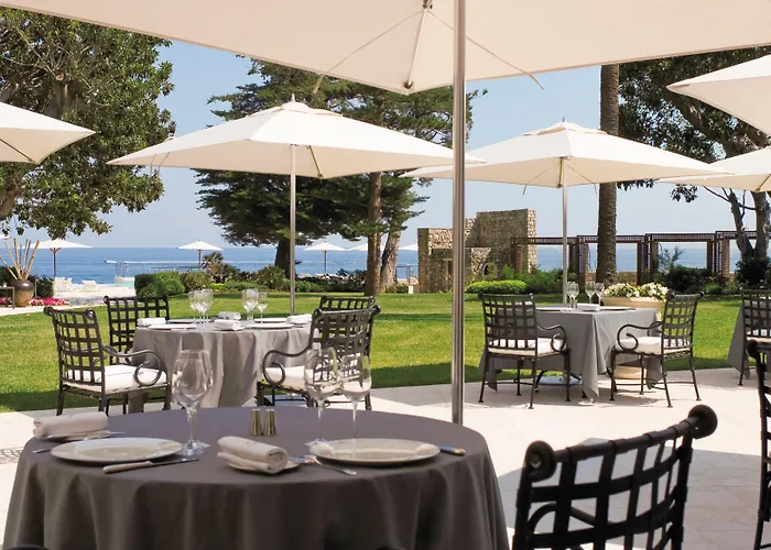 Cap Estel Szálloda Èze