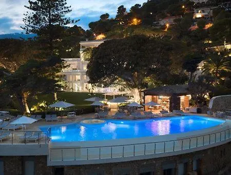 Cap Estel Отель