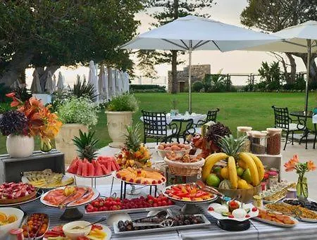 Отель Cap Estel 5*