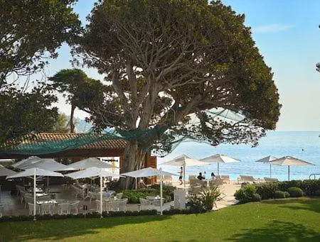 Cap Estel 5*