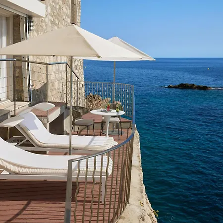 Cap Estel