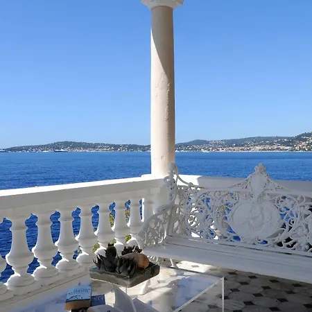 Cap Estel 5*