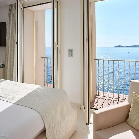 Cap Estel Отель 5*