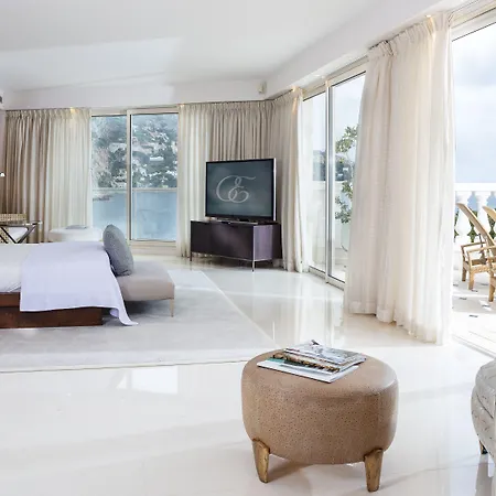 Cap Estel Отель