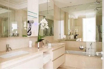 Cap Estel 5*