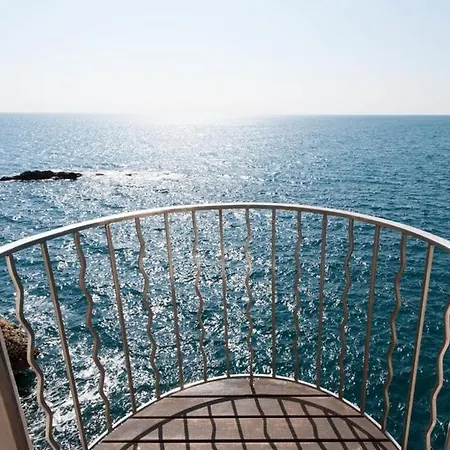 Cap Estel 5*